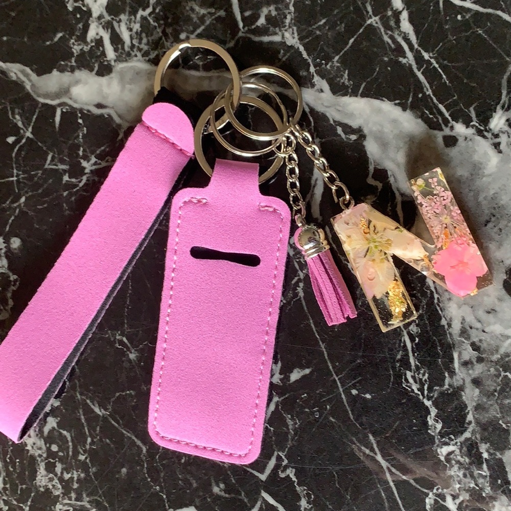 Light pink keychain set